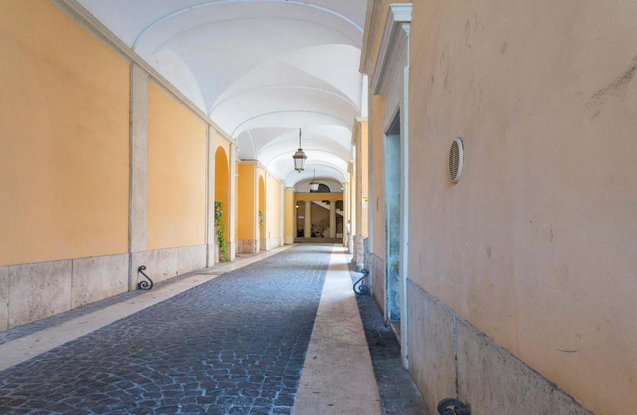 Piazza Venezia Charming & Bright Apartment Rom Exterior foto